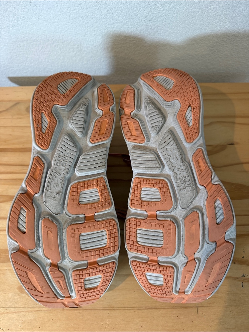 Hoka Bondi 7 Women's Gray and Peach Lace-Up Running Sneakers - Picture 2 of 7